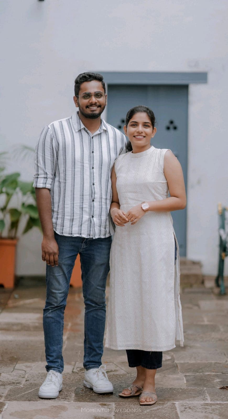 The guitarist in the concert.